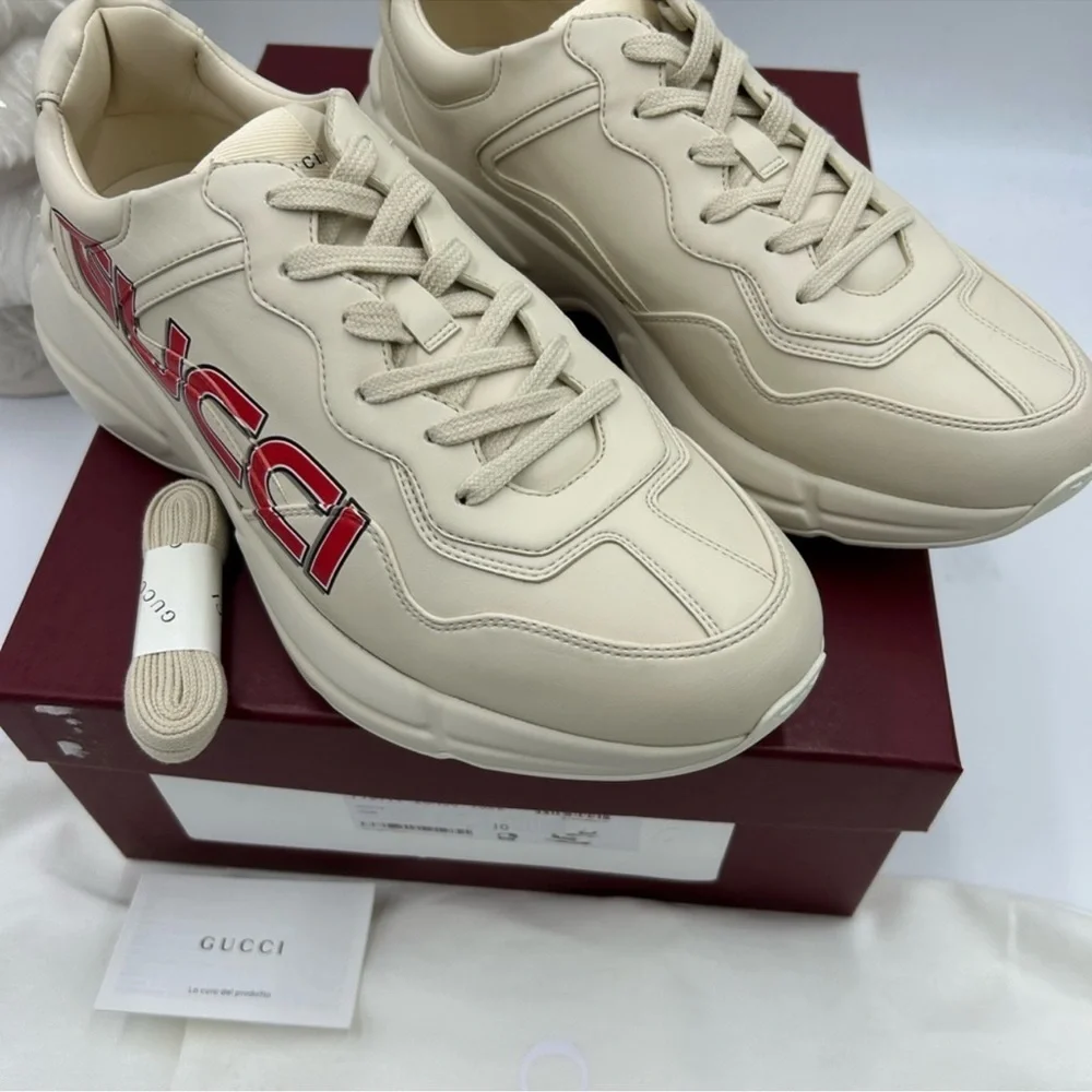 Gucci, beige sneakers with red accent size 10 made in Italy